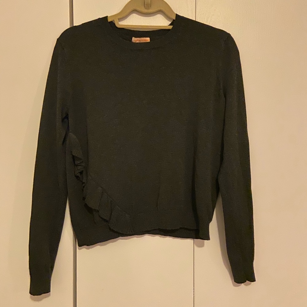 Sweet Romeo sweater